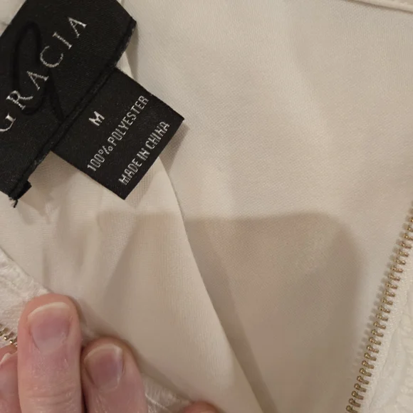 Gracia Floral Outfit Puff Sleeve Blouse & Skirt - Red, Black, White - Picture 14 of 16